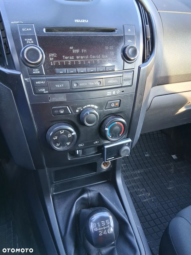 Isuzu D-Max 1.9 DC LSX - 10