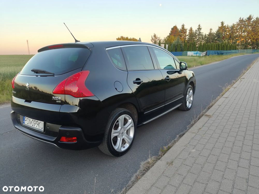 Peugeot 3008 HDi FAP 150 Roland Garros - 7