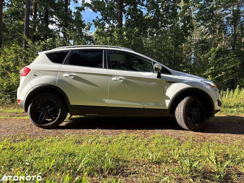 Ford Kuga 2.0 TDCi Titanium FWD - 4