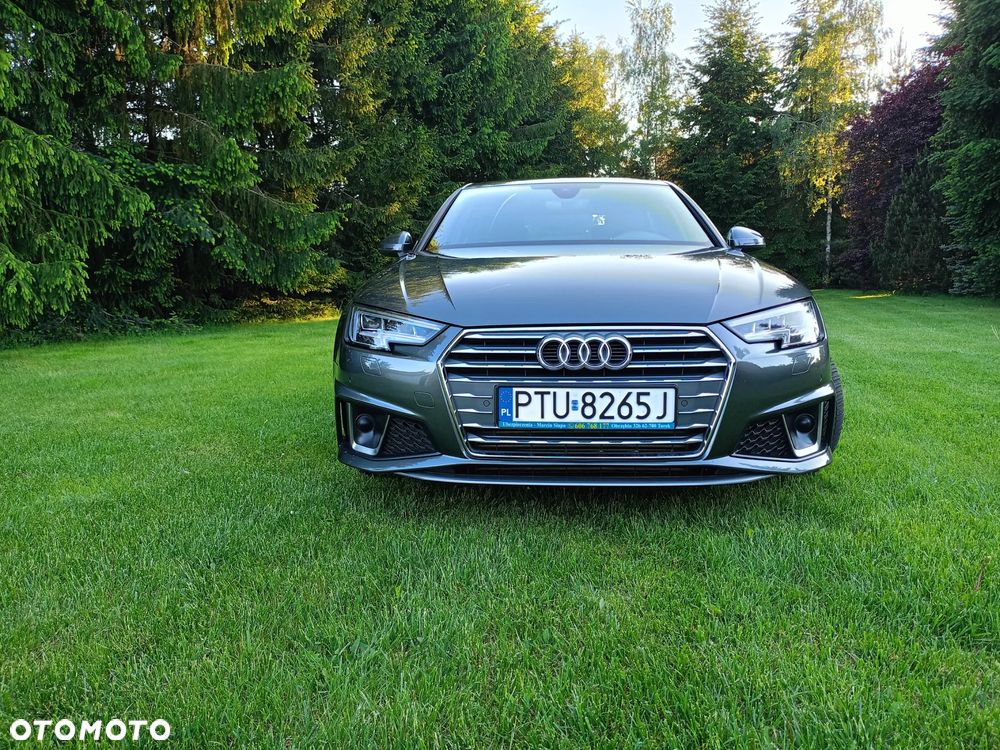 Audi A4 Limousine - 16