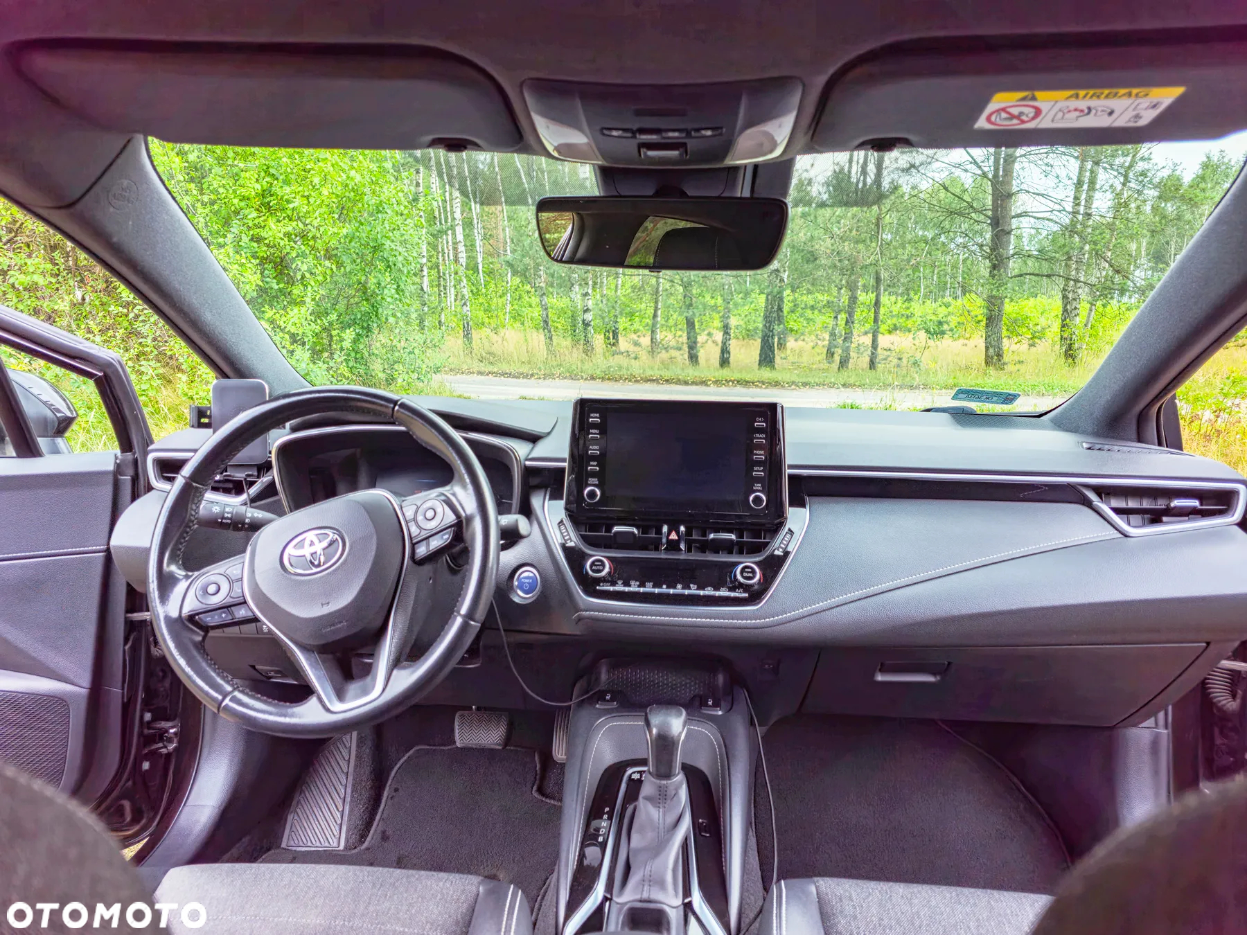 Toyota Corolla 1.8 Hybrid Comfort - 9