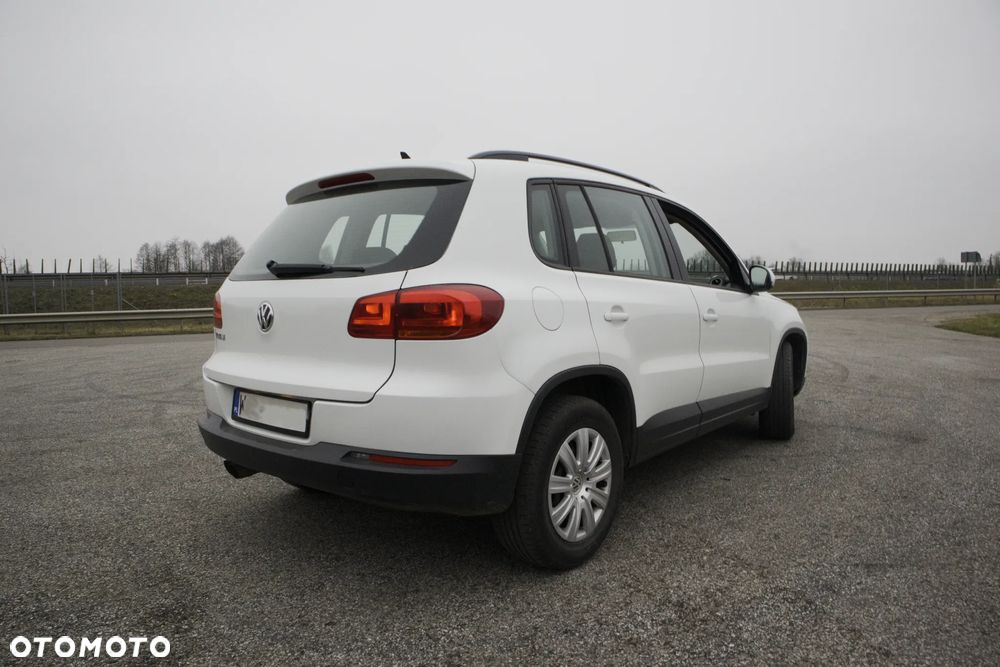 Volkswagen Tiguan 2.0 TDI DPF BlueMotion Technology Trend & Fun - 7