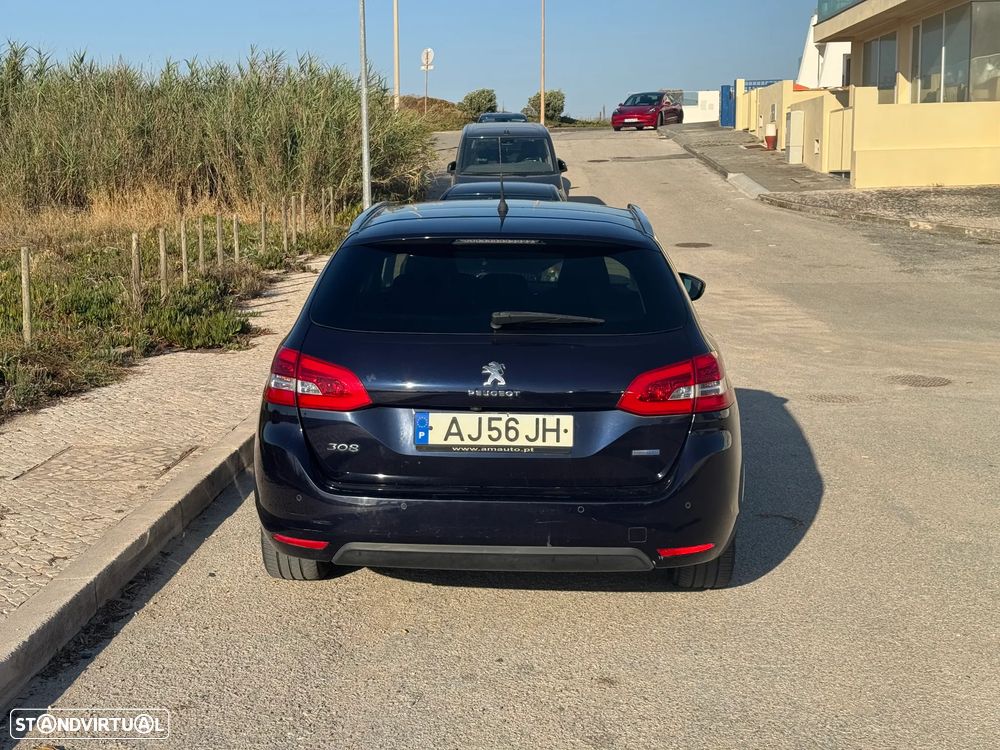 Peugeot 308 SW - 7