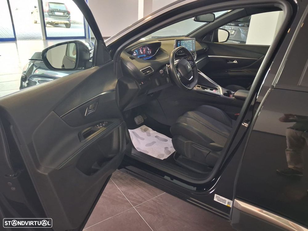 Peugeot 3008 1.2 PureTech Allure Pack EAT8 - 9
