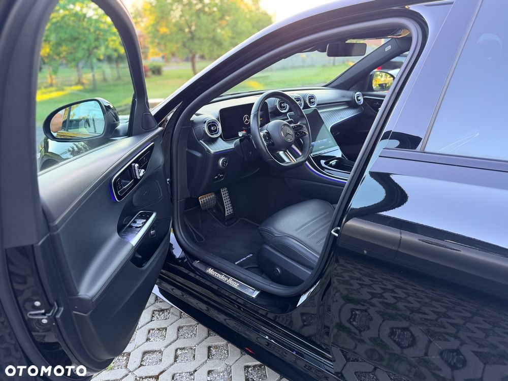 Mercedes-Benz Klasa C 300 9G-TRONIC AMG Line - 16