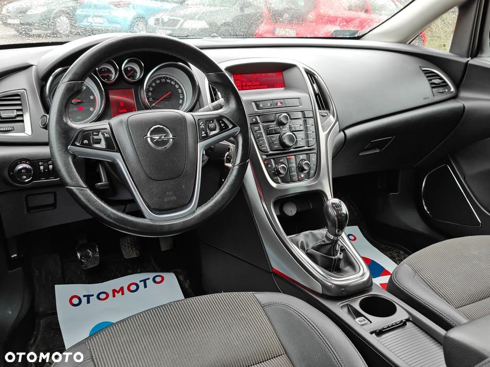 Opel Astra 1.7 CDTI Cosmo - 6