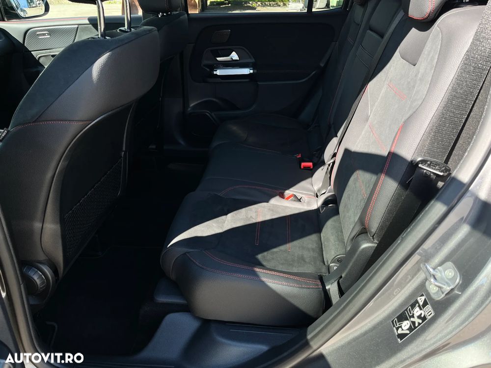 Mercedes-Benz GLB 220 4MATIC MHEV Aut. - 12