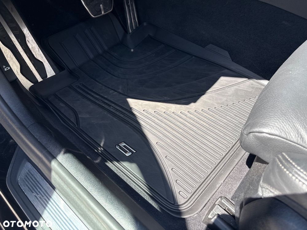 BMW Seria 5 - 23