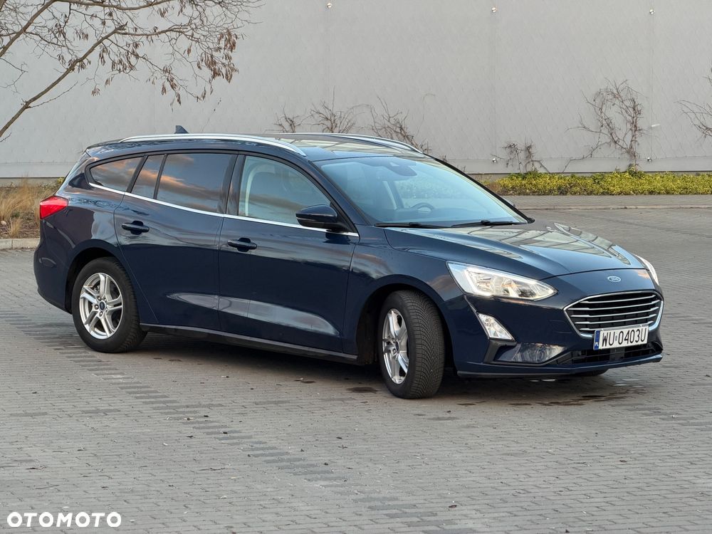 Ford Focus 1.0 EcoBoost Titanium - 4