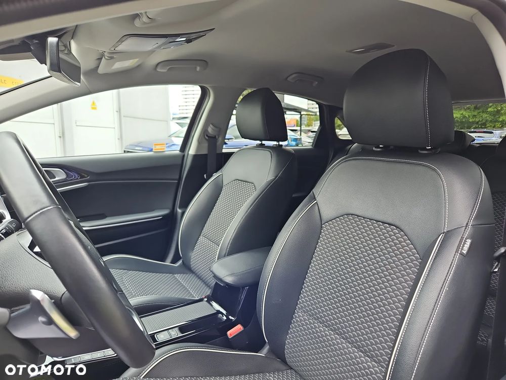 Kia Ceed 1.5 T-GDI Tribute DCT - 11