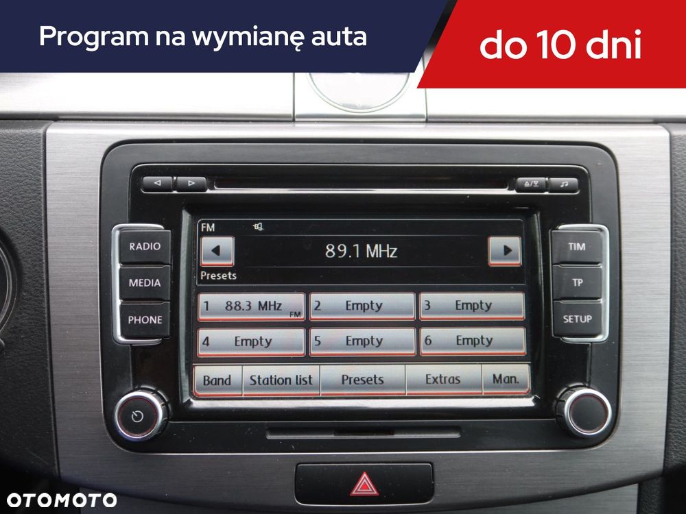 Volkswagen Passat - 14