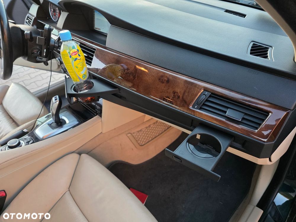 BMW Seria 5 530d Edition Exclusive - 14