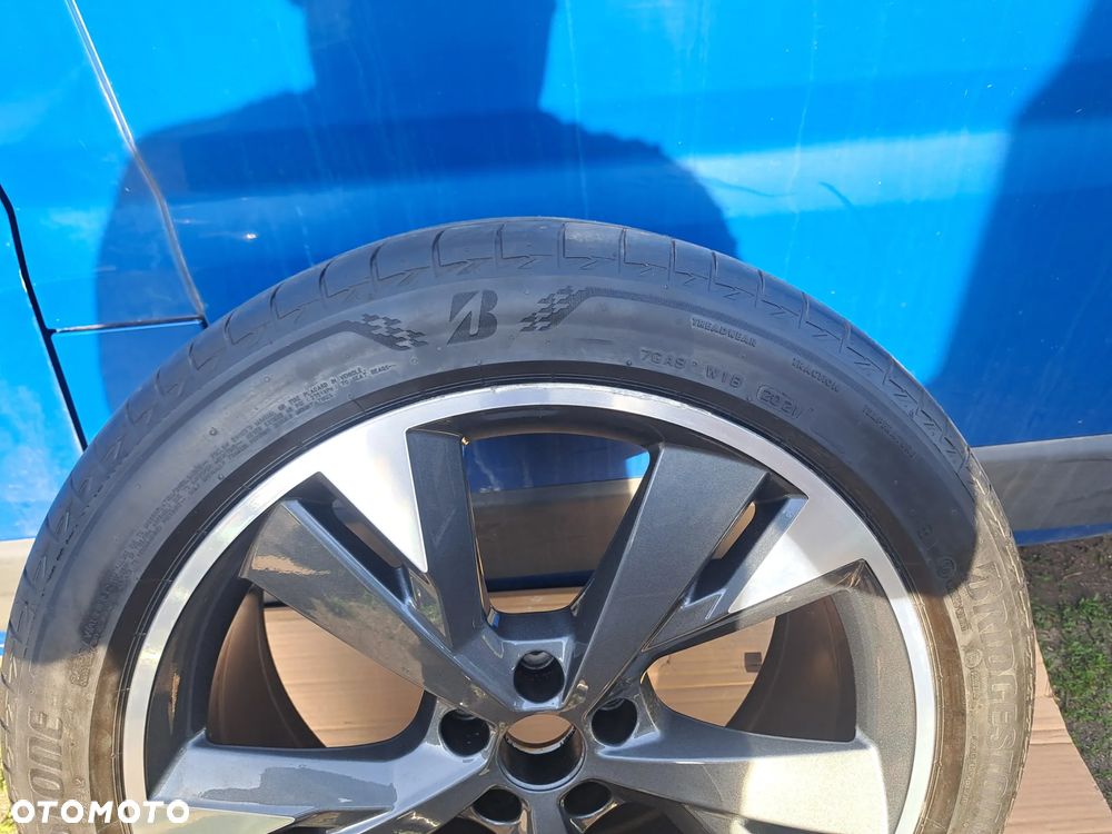 Felga aluminiowa Audi Q4 Q-4 e-tron 20 Cali E-9Jx20H2-N ET 42 89A601025M 89A601025AS - 4