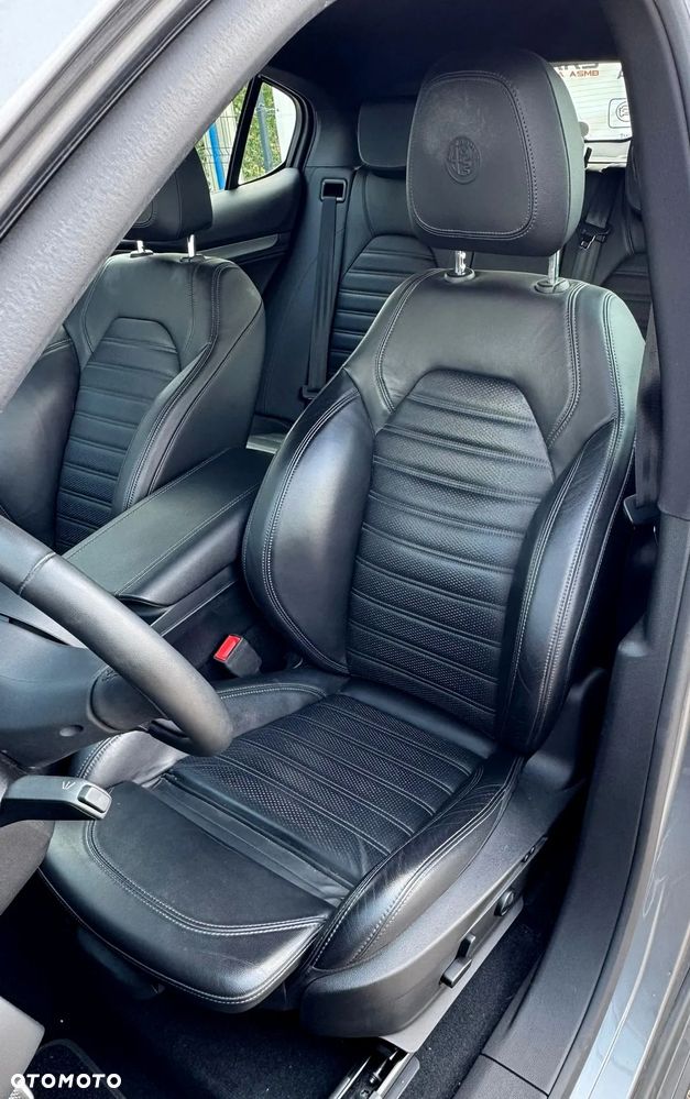 Alfa Romeo Stelvio 2.0 Turbo Executive Q4 - 15