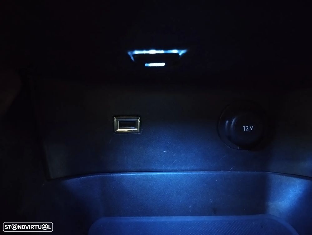 Peugeot 3008 1.5 BlueHDi Allure - 33