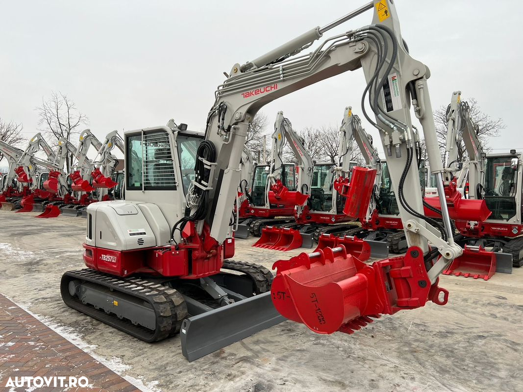 Takeuchi Tb 257Fr nou - 6