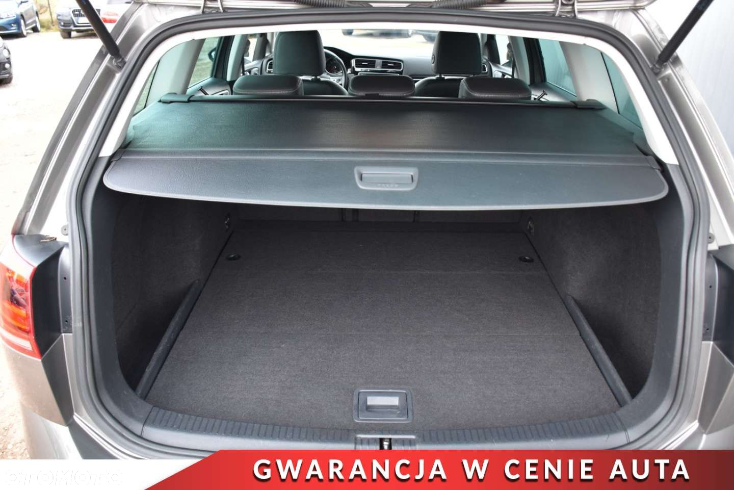 Volkswagen Golf - 27