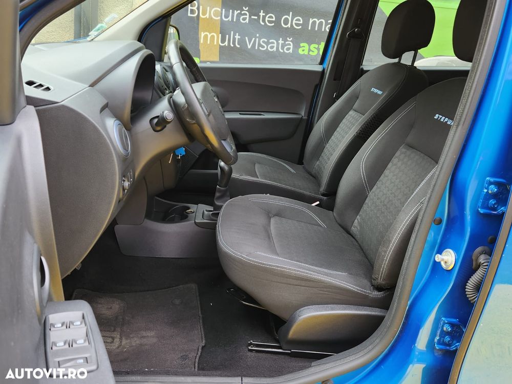 Dacia Lodgy TCe 115 Stepway - 8