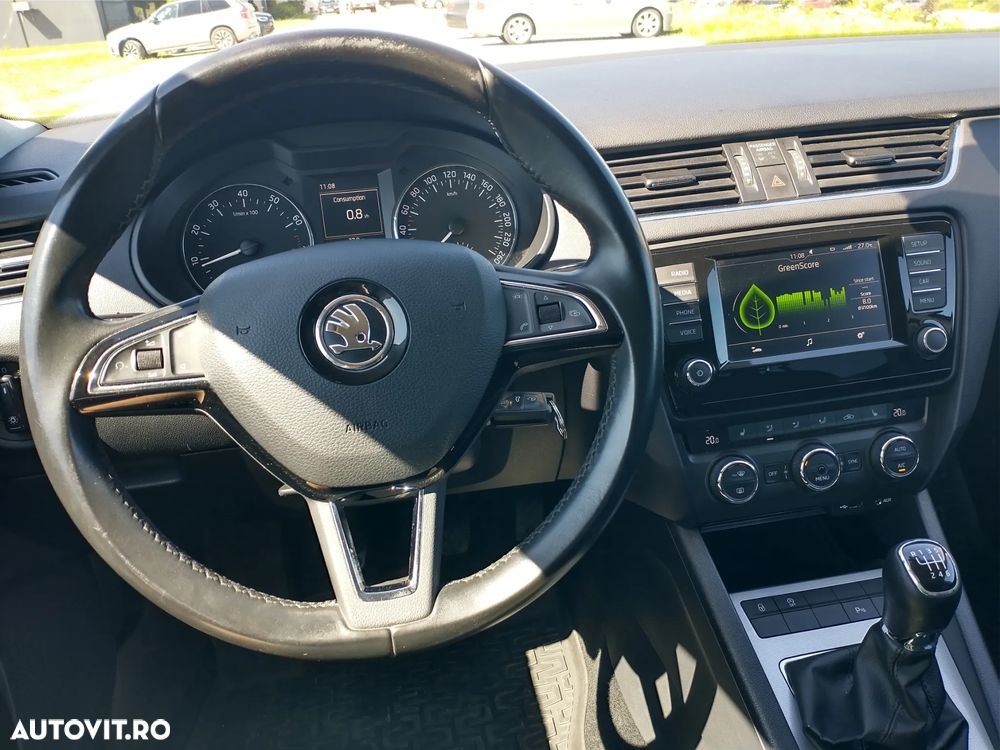 Skoda Octavia Combi 1.4 TSI Style - 9