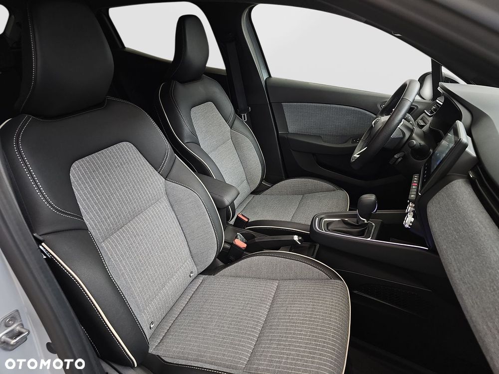 Renault Clio 1.0 TCe Techno Xtronic - 34
