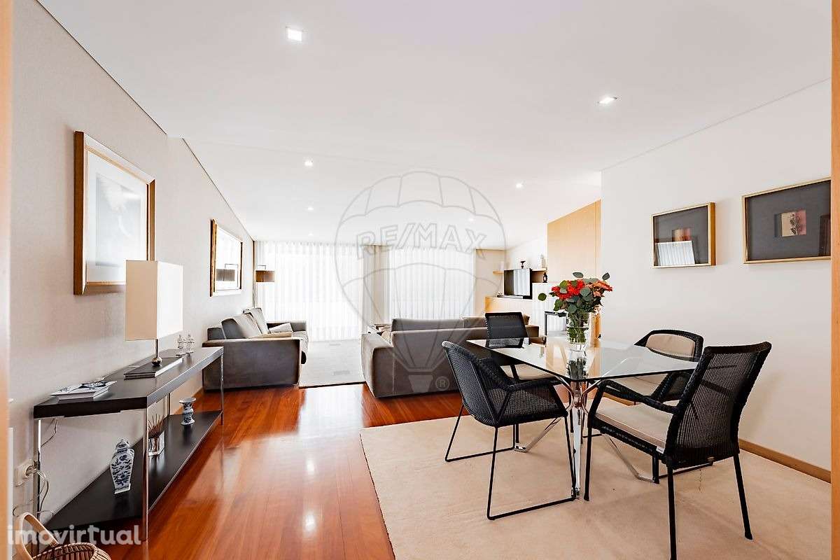 Apartamento T3 de luxo em frente ao tribunal - Braga - Grande imagem: 3/35