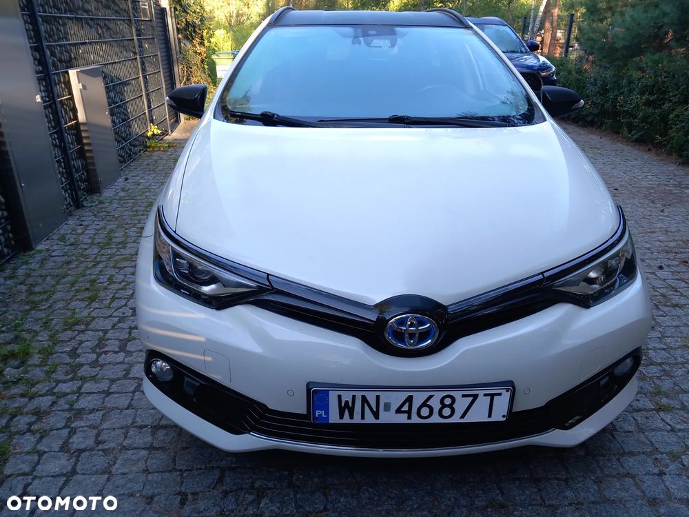 Toyota Auris Hybrid 135 Selection - 3