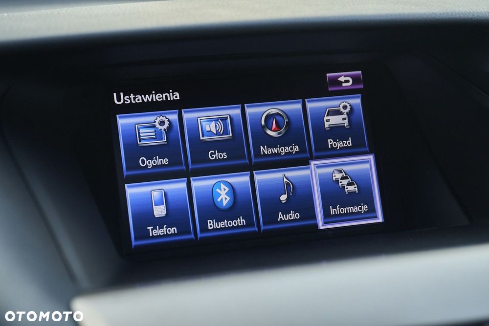 Lexus RX - 18