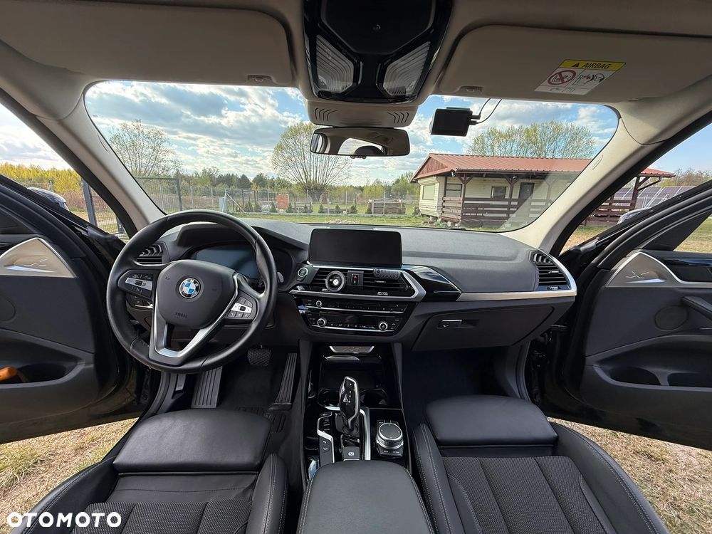 BMW X3 xDrive20i xLine - 15