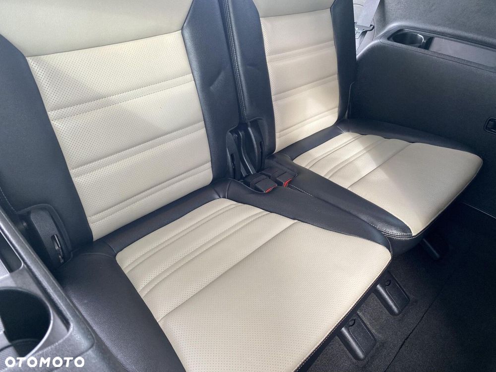 Kia Sorento - 17