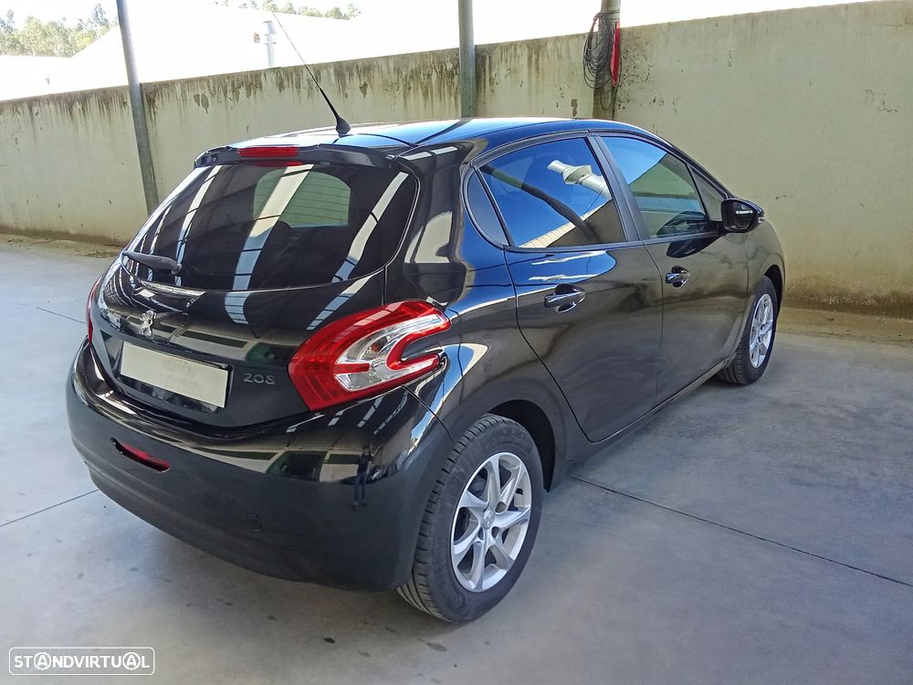 Peugeot 208 1.2 VTi Active - 4