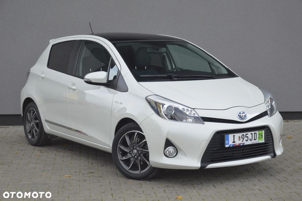 Toyota Yaris - 24
