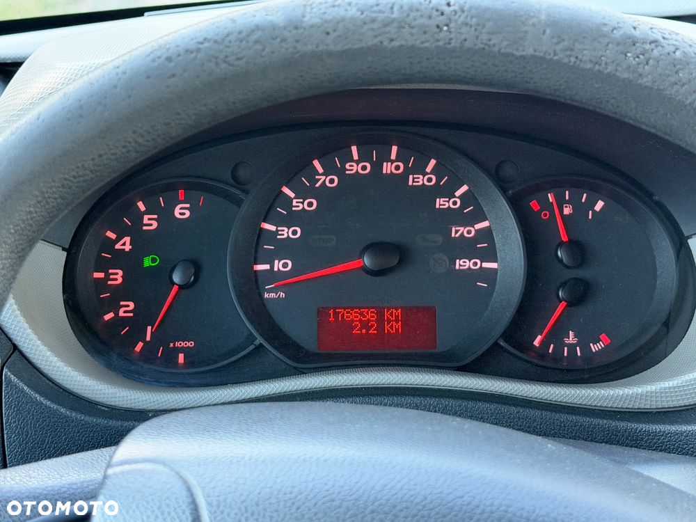 Renault MASTER 5 OSÓB - 15