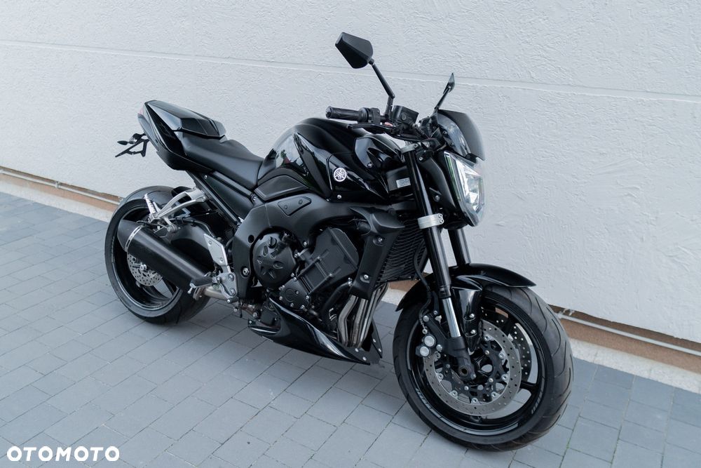Yamaha FZ - 2