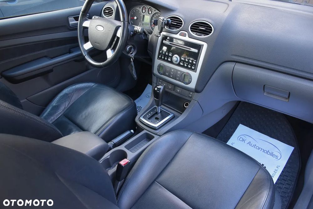 Ford Focus 1.6 16V Titanium - 26