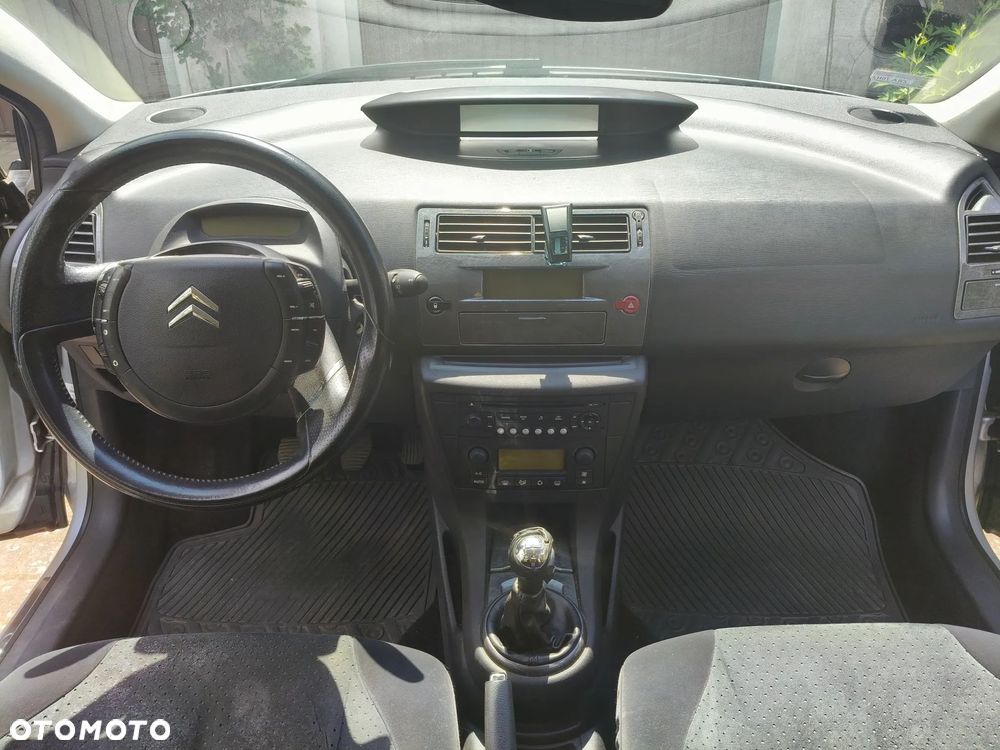 Citroën C4 - 4