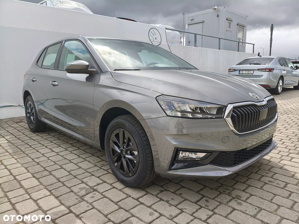 Skoda Fabia 1.0 TSI Drive DSG - 5