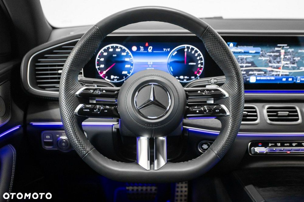 Mercedes-Benz GLE - 28