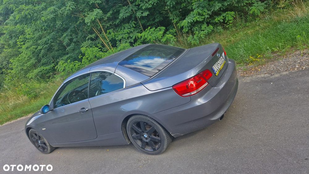 BMW Seria 3 320d - 23