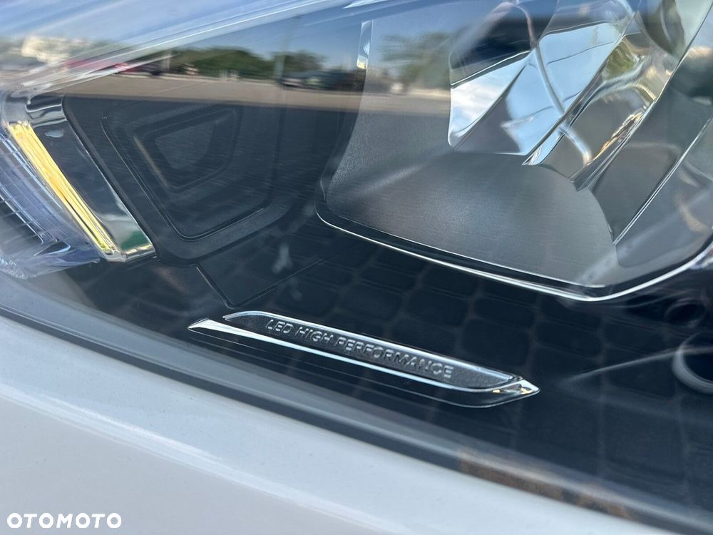 Mercedes-Benz CLA 200 Progressive 7G-DCT - 23