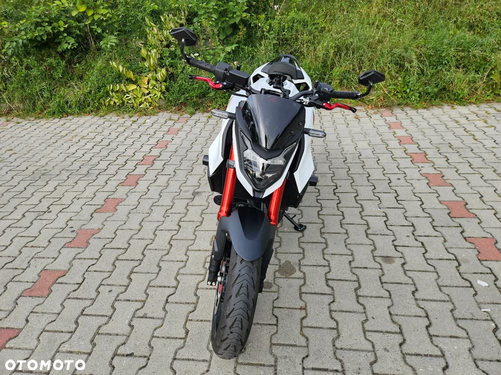 Honda CB - 2