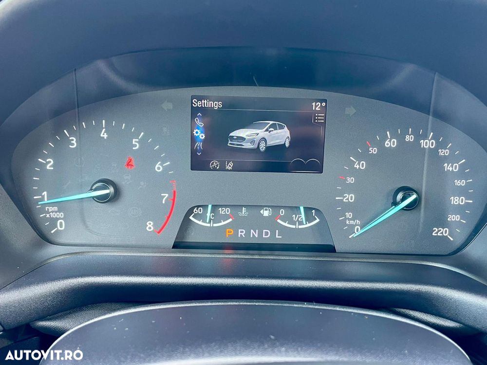 Ford Fiesta 1.0 EcoBoost 7DCT mHEV Titanium - 10