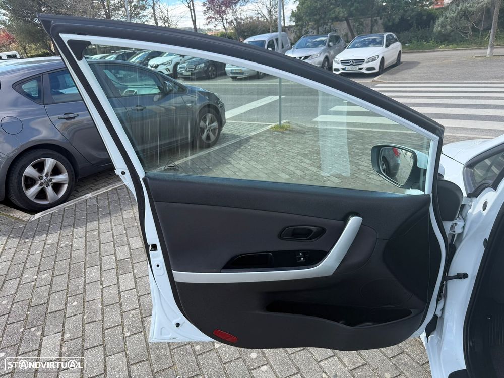 Kia Ceed SW 1.4 CRDi - 18