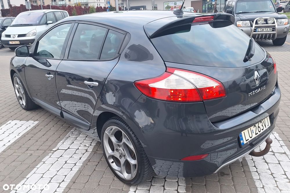 Renault Megane - 2