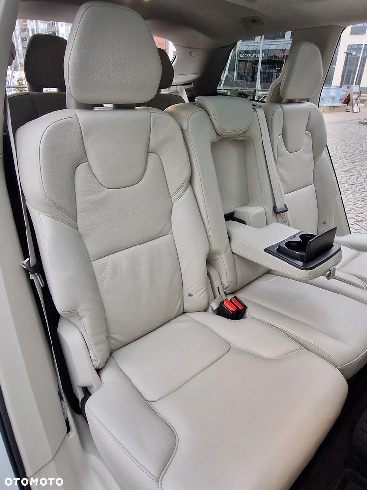 Volvo XC 90 T6 AWD Geartronic Momentum Pro - 39