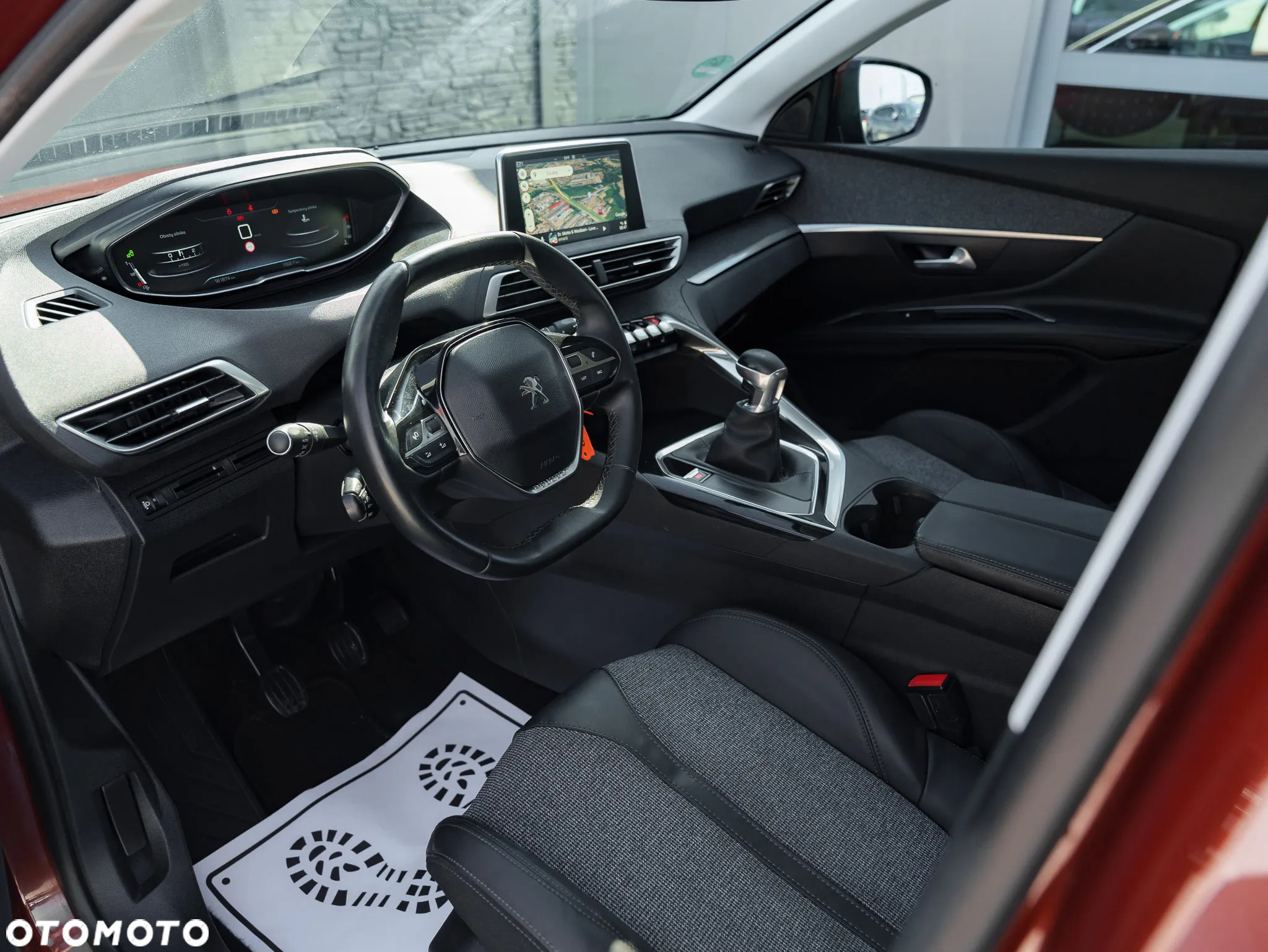 Peugeot 3008 1.6 BlueHDi Allure S&S - 15