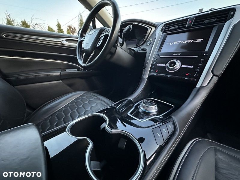 Ford Mondeo 2.0 EcoBlue Vignale AWD - 26