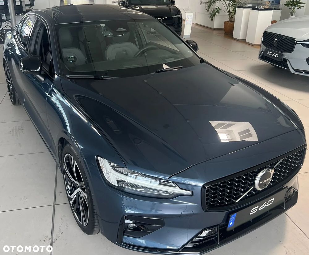 Volvo S60 B5 B AWD Ultimate Dark - 15