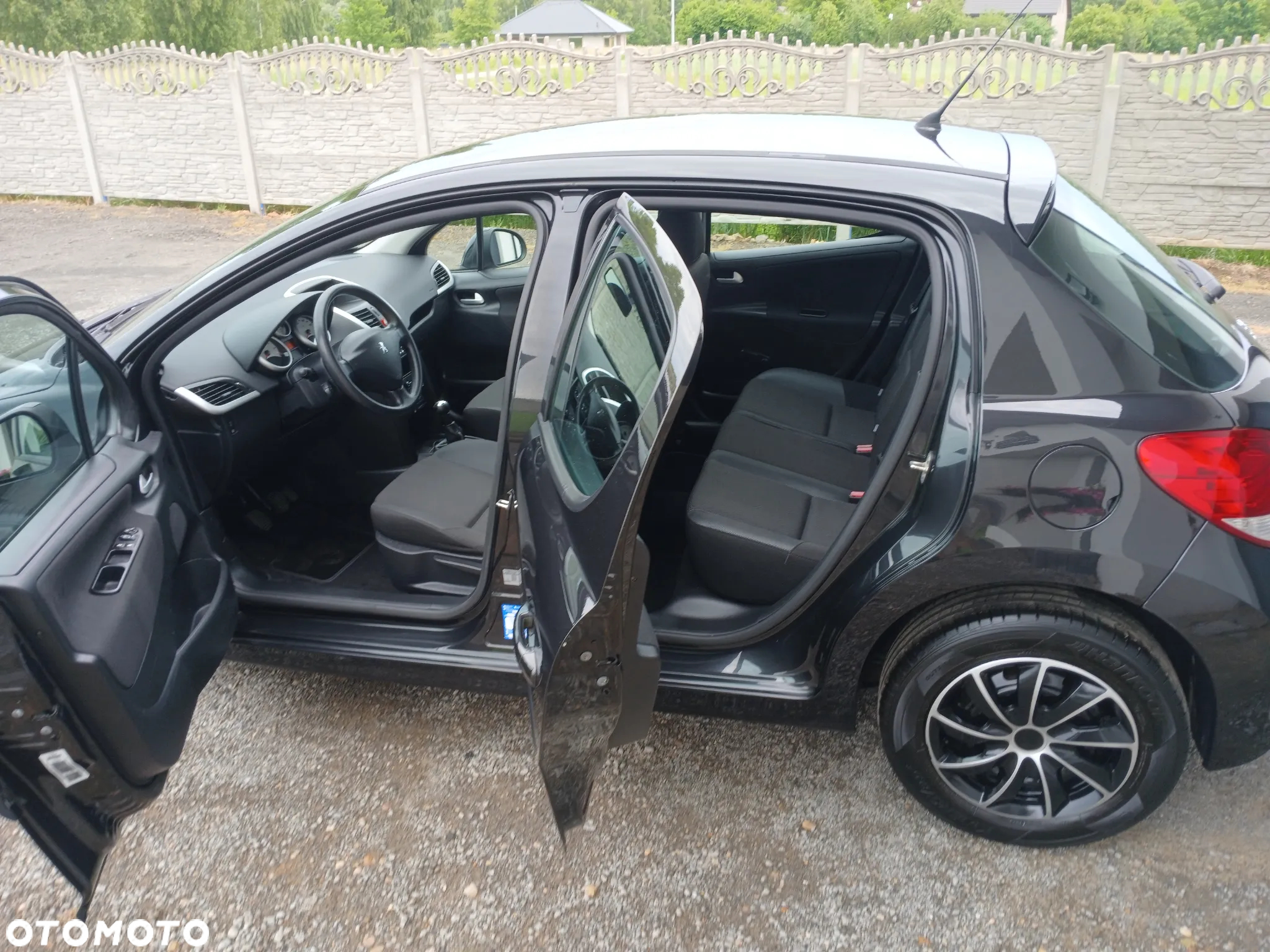 Peugeot 207 1.4 Presence - 21