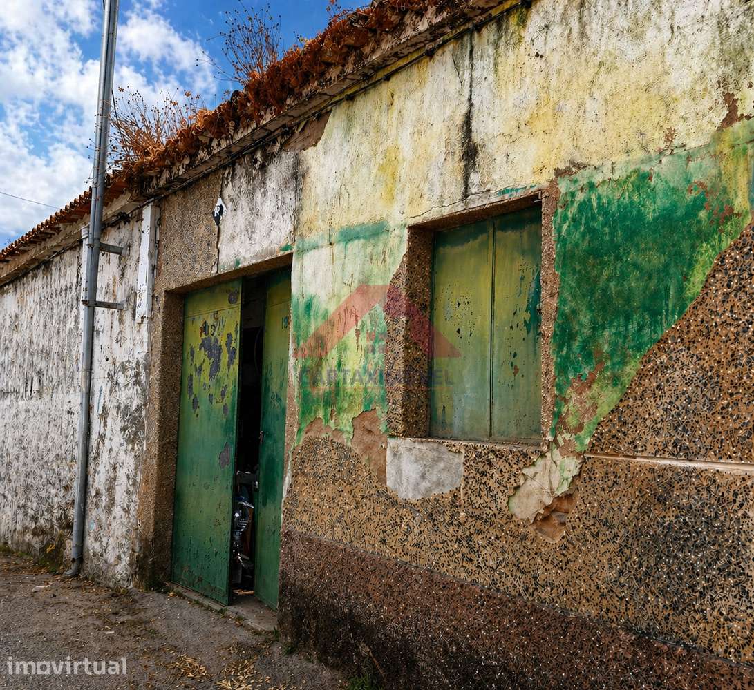 Armazém  Venda em Manique do Intendente, Vila Nova de São Pedro e Maçu - Grande imagem: 2/5