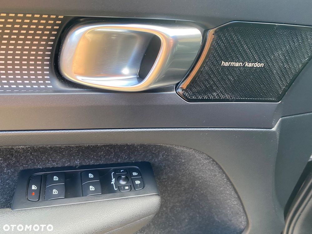 Volvo XC 40 D3 RDesign - 16